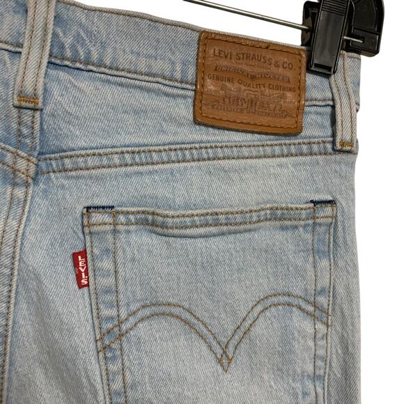 Levis Premium Wedgie Straight Button Fly Jeans Womens Size 25 x 26 - Picture 7 of 11